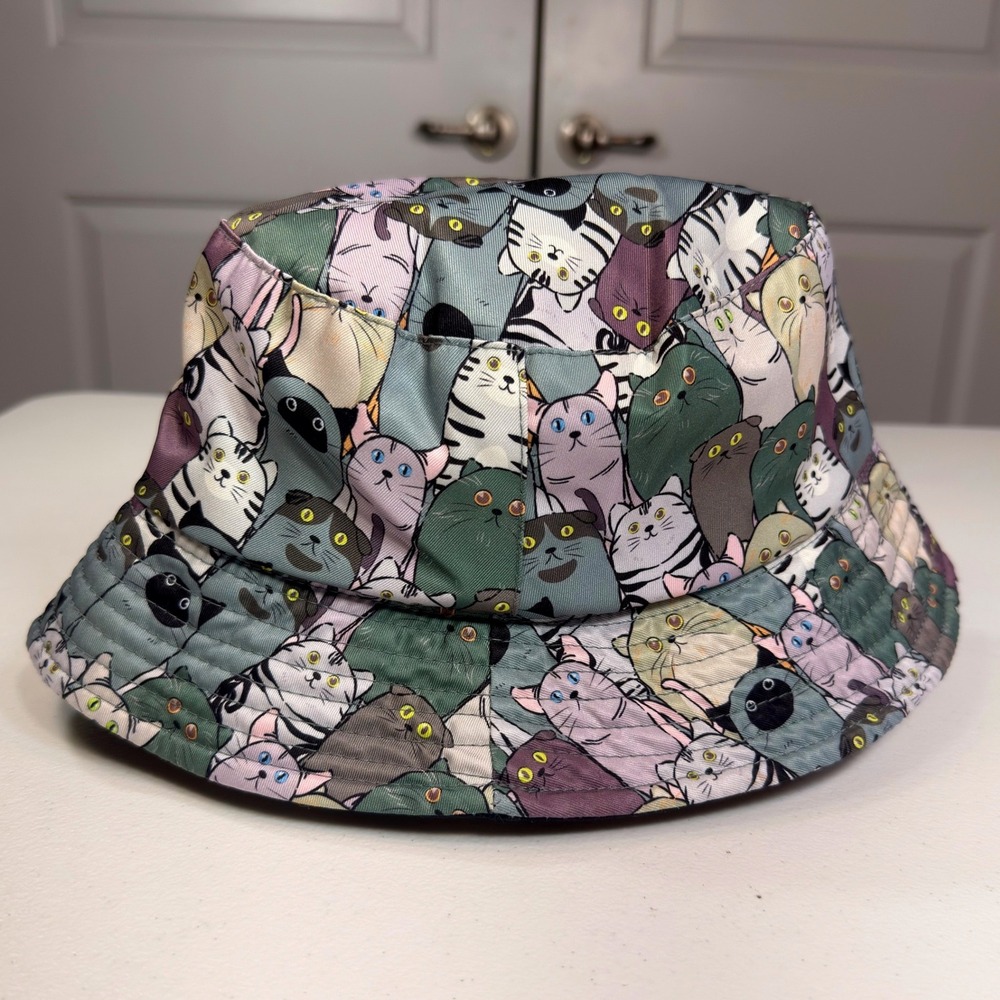 Reversible Bucket Hat Black & All Over Cat Print Sun Hat OSFA